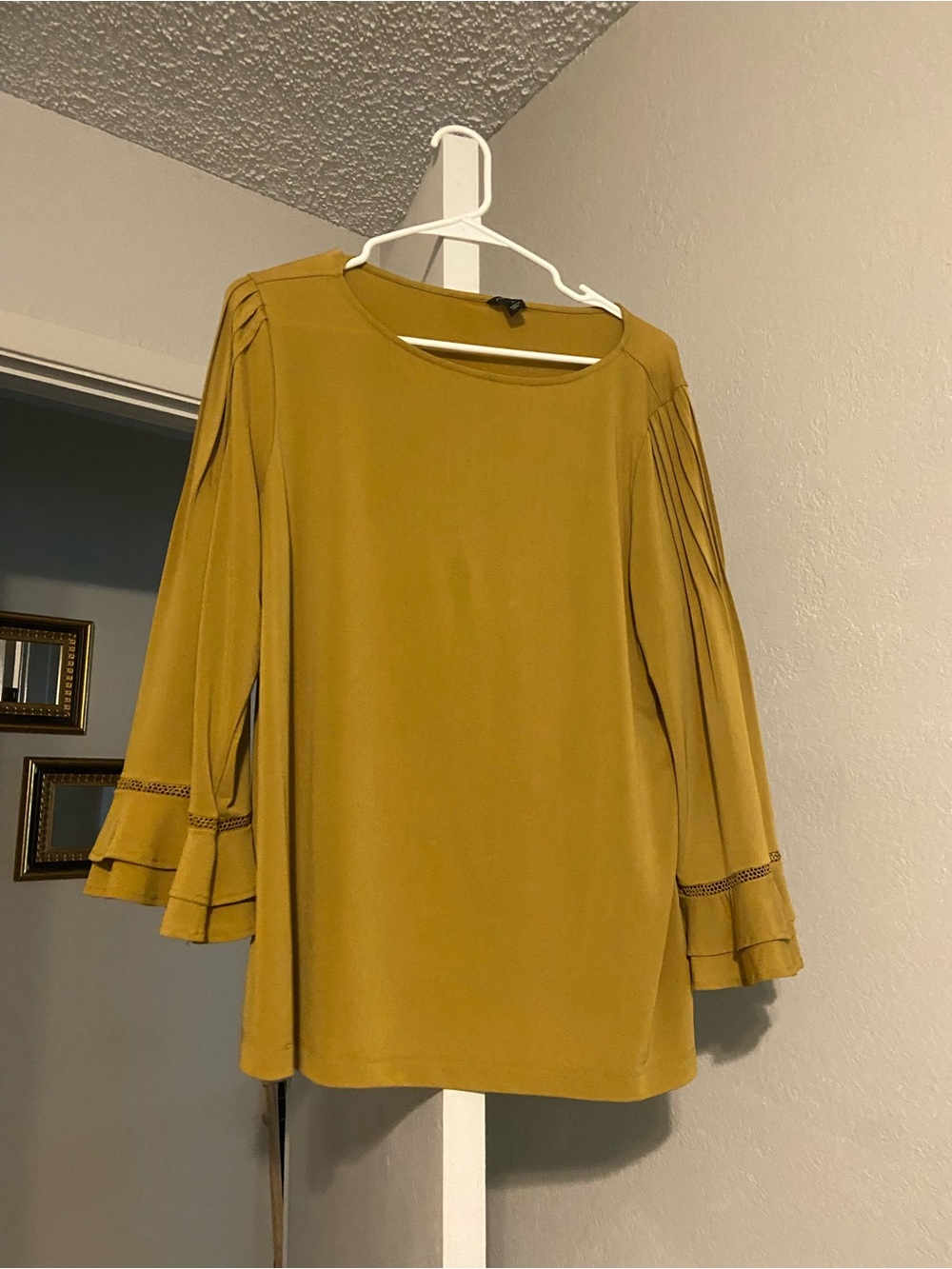 Ann Taylor Mustard Yellow Scoop Neck Top